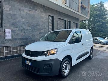 peugeot partner anno 2020 euro 6d isc 3 posti auto