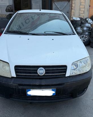 Ricambi Fiat Punto 1.9 JTD 86cv del 2005