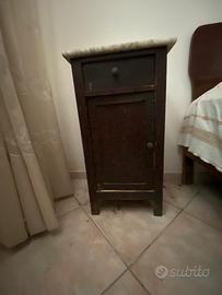 Comodino d’epoca