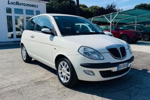 Lancia Ypsilon 1.3 Multijet 16V Momo Design