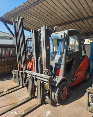 Carrello elevatore cabinato Linde 3500kg