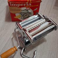 Macchina per pasta fatta in casa 