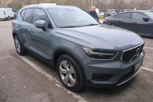 Volvo XC40 geartronic momentum pro
