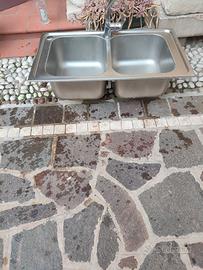 lavandino da 90 in acciaio con due vasche profonde