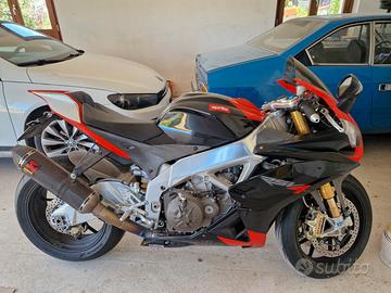Aprilia RSV4 - 2010