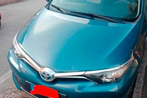 Toyota Auris sw 2015 cambio automatico
