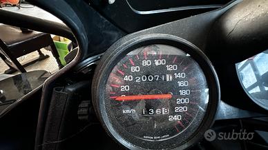 Yamaha FZ750 a genesis 5 valve