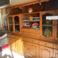 Mobile in noce da soggiorno o cucina e angoliera