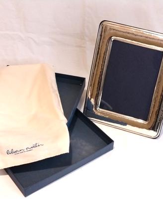 Elegante cornice Lilian Austin, realizzata in arge