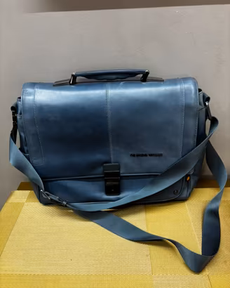 Borsa/Cartella The Bridge Wayfarer blu in pelle.