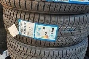 4 gomme nuove invernali 205 55 19 toyo