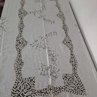 Tovaglia ricamata a mano x12 