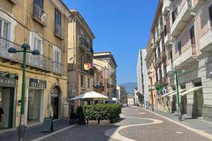 4 LOCALI A BENEVENTO