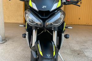 Triumph street triple 765rs