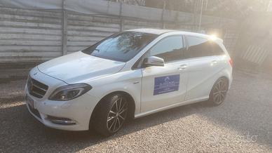 Mercedes B200 CDI Premium