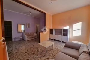 CASA SEMINDIPENDENTE A CELLINO ATTANASIO