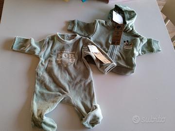 tutina e felpa Kiabi 1 mese