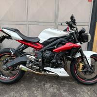 Triumph street triple 675R