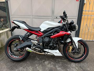 Triumph street triple 675R