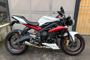 Triumph street triple 675R