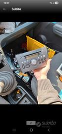 Stereo suzuki splash 