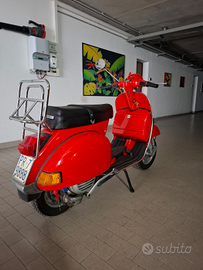 Vespa P200X