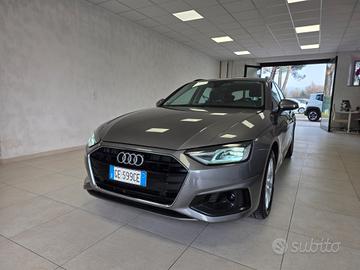 Audi A4 40 TDI S tronic Business Advanced