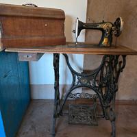 Vecchia macchina per cucire Timmann