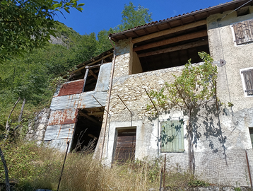 Casa da ristrutturare