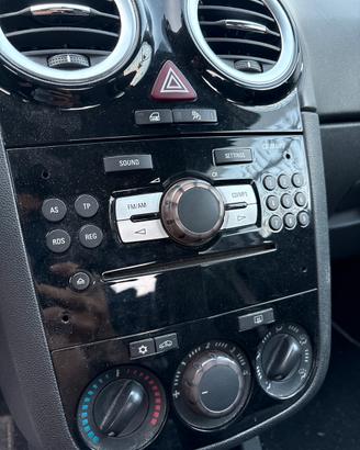 Stereo Opel corsa D 2006-2014