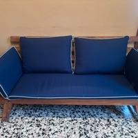 Divano da giardino in legno