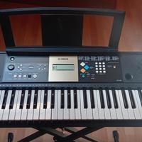 pianola yamaha ypt-220