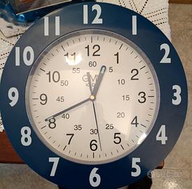 Orologio da Parete Moderno ad Alta Leggibilità – B
