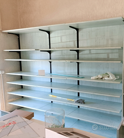 Scaffalatura da negozio