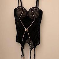 Guepiere Yamamay in pizzo nero e nastri rosa Small