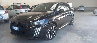 Peugeot 208 GT 1.2 turbo 100cv total balck
