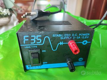 Alimentatore stabilizzato DC 3-5A 13,6V