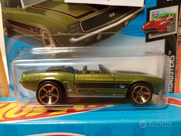 Hot Wheels verde