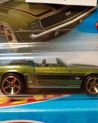 Hot Wheels verde