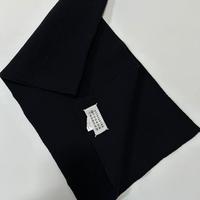 Sciarpa lana vergine Martin Margiela nera / blu