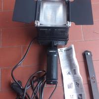 Faro da illuminazione per riprese video