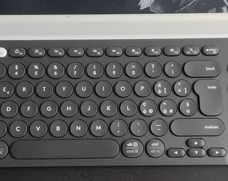 Tastiera Logitech K780