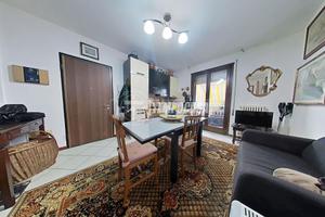 BILOCALE CON TERRAZZO