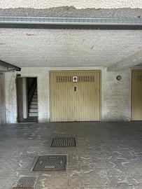 Garage via g. Romita 58