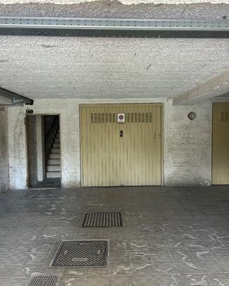 Garage via g. Romita 58