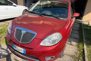 Lancia y 2008 con 96000 km