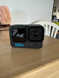 GoPro HERO12 Black – Pari al nuovo + MicroSD 64 GB