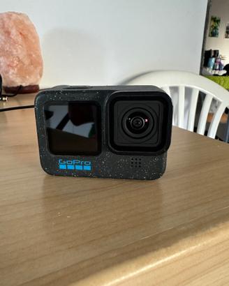 GoPro HERO12 Black – Pari al nuovo + MicroSD 64 GB