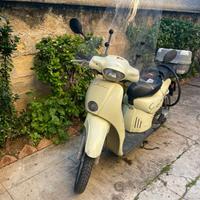 Scarabeo 50 2T anno 2006