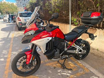 Multistrada v4  ( valuto permute)